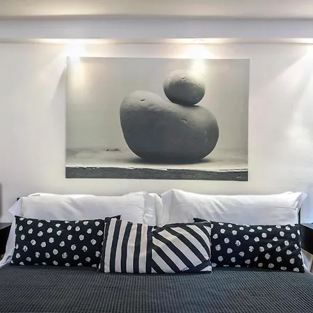 Monte Della Farina Loft דירה